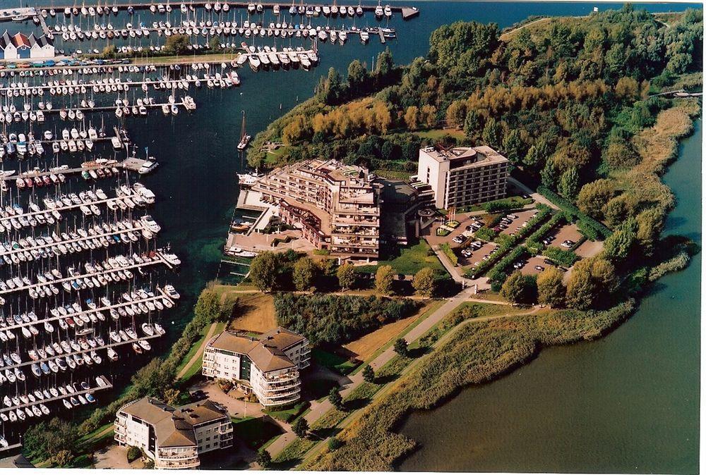 Hampshire Hotel - Newport Хюйцен Экстерьер фото