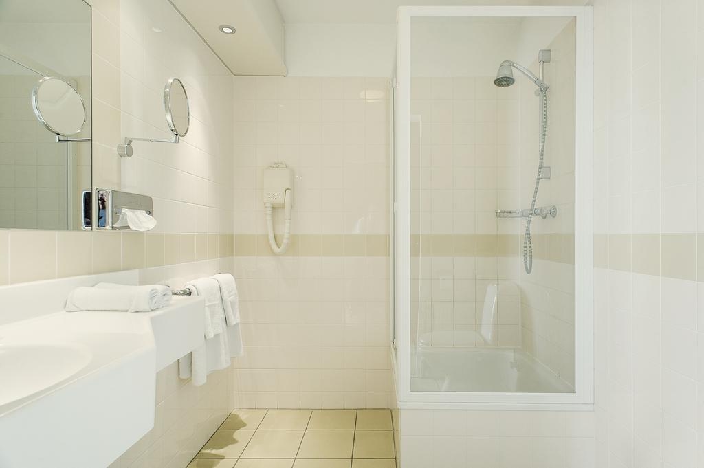 Hampshire Hotel - Newport Хюйцен Номер фото